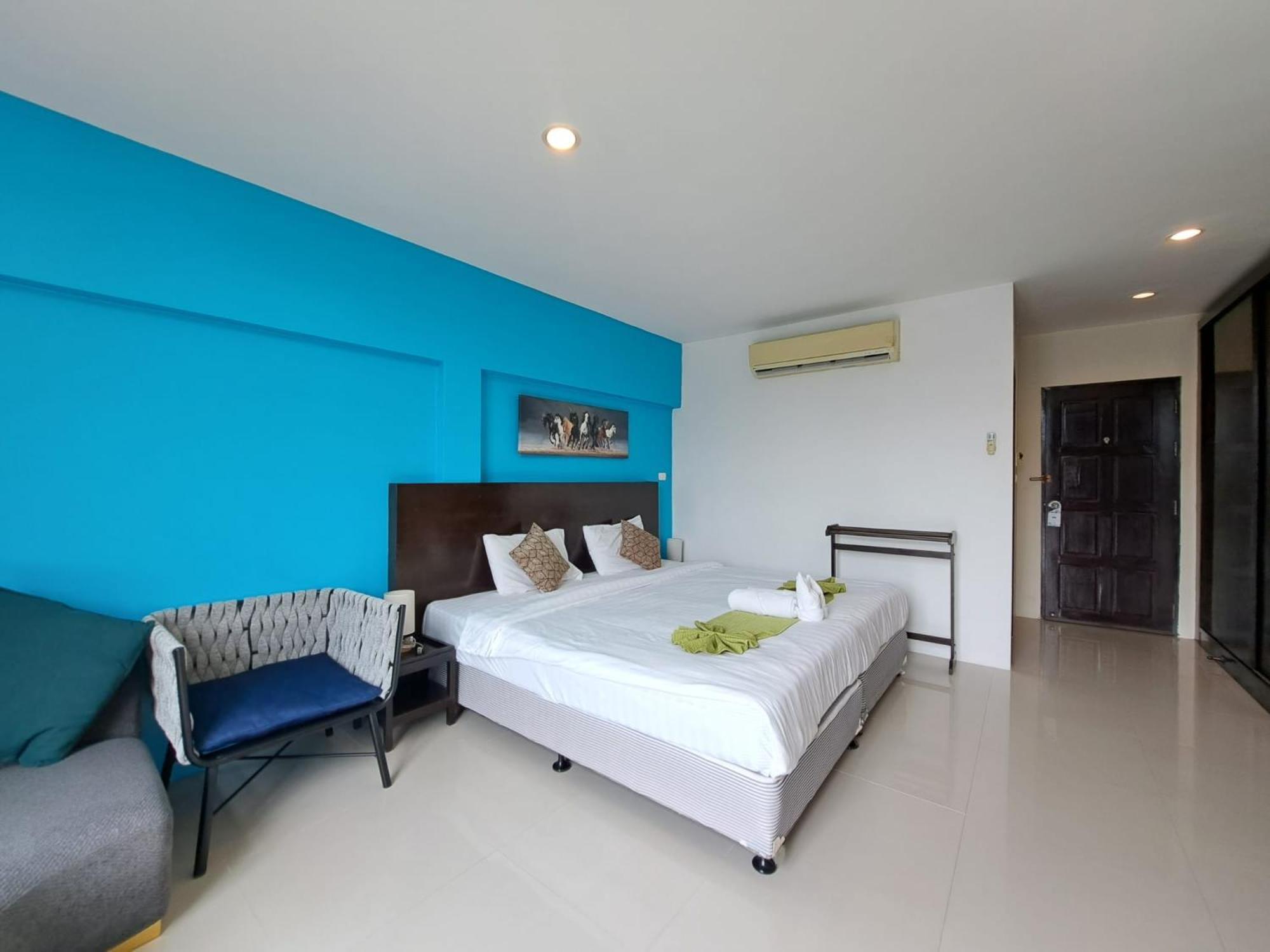 Baan Oui Guest House - Nai Harn Phuket Exterior foto